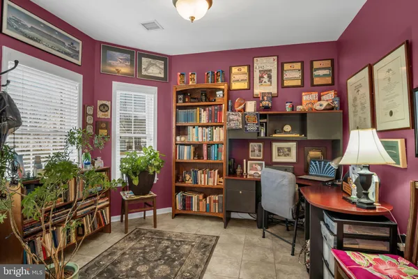 Property Slideshow image 3 of 43 | 238 colonial dr, Mechanicsburg, PA, 17050