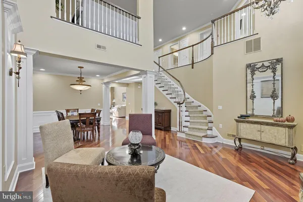 Property Slideshow image 2 of 45 | 95 rittenhouse cir, Newtown, PA, 18940