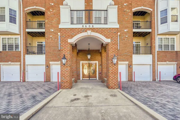 Property Slideshow image 2 of 29 | 8608 wandering fox trl unit 307, Odenton, MD, 21113