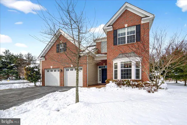 Property Slideshow image 3 of 67 | 4 huntington ct, Kendall Park, NJ, 08824