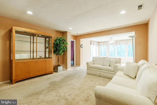 Property Slideshow image 3 of 30 | 16 peppergrass dr, Mount Laurel, NJ, 08054