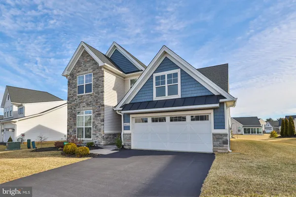 Property Slideshow image 2 of 100 | 6822 sycamore dr, Bath, PA, 18014