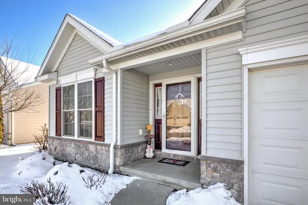 Property Slideshow image 2 of 48 | 79 pleasant rd, Gordonville, PA, 17529