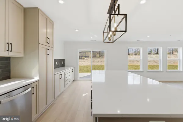 Property Slideshow image 3 of 24 | 13352 snap dragon way, Hagerstown, MD, 21742