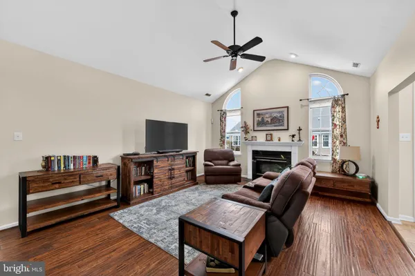 Property Slideshow image 3 of 24 | 1300 dawman rd # 438-53, Coatesville, PA, 19320