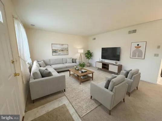 Property Slideshow image 3 of 21 | 4018 woodspring ln # 4018, York, PA, 17402