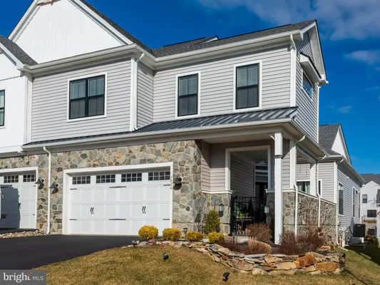 Property Slideshow image 2 of 67 | 1026 halter rd, Downingtown, PA, 19335