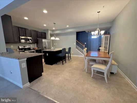 Property Slideshow image 3 of 37 | 2845 union square rd 66, New Windsor, MD, 21776