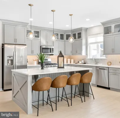 Property Slideshow image 2 of 8 | 631 resort blvd, Dover, DE, 19904