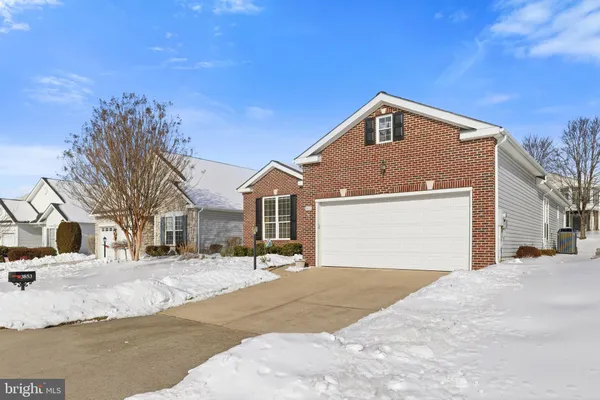 Property Slideshow image 3 of 30 | 3853 champion oak dr, Dumfries, VA, 22025