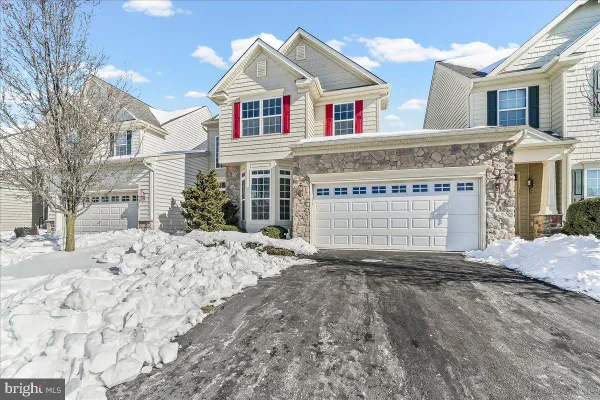 Property Slideshow image 2 of 37 | 339 pierce run, Newark, DE, 19702