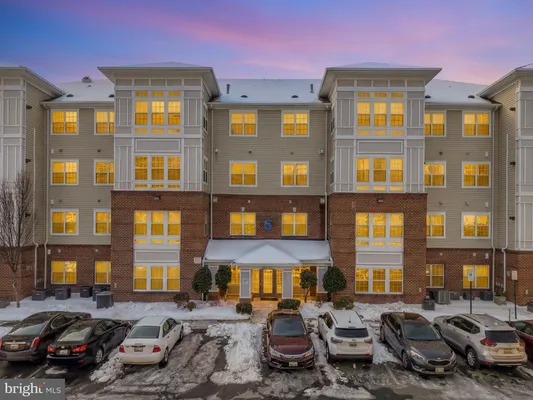 Property Slideshow image 2 of 39 | 14000 new acadia ln 106, Upper Marlboro, MD, 20774