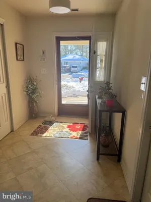 Property Slideshow image 2 of 6 | 306 hilltop ln, Columbus, NJ, 08022