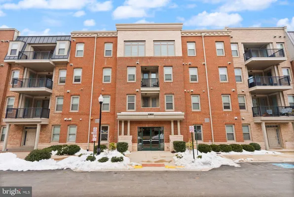 Property Slideshow image 2 of 47 | 23631 havelock walk ter 421, Ashburn, VA, 20148