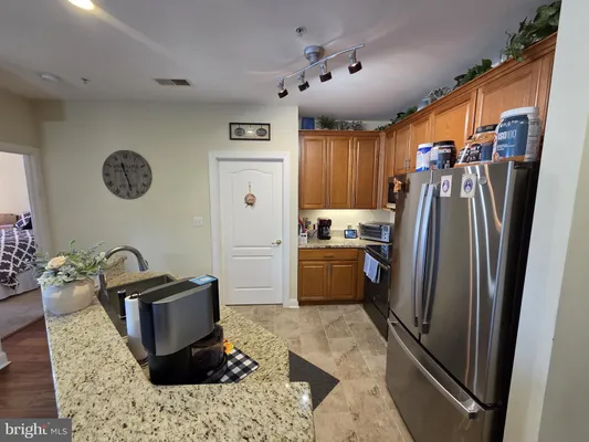 Property Slideshow image 3 of 15 | 1000 fountainview cir apt 309, Newark, DE, 19713