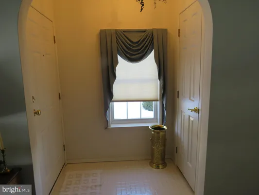 Property Slideshow image 2 of 22 | 404 thrush ct, New Hope, PA, 18938