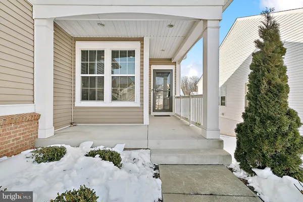 Property Slideshow image 2 of 42 | 21 fenwick dr, Fredericksburg, VA, 22406