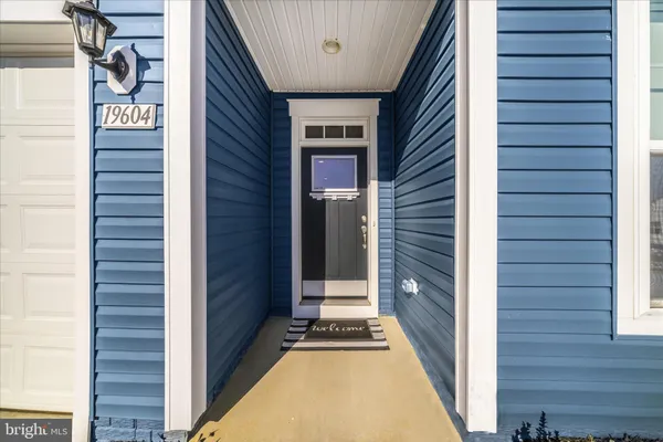 Property Slideshow image 2 of 50 | 19604 lavender ln, Hagerstown, MD, 21742