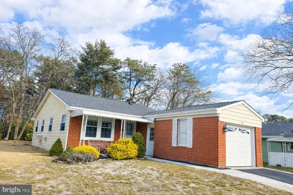 Property Slideshow image 2 of 17 | 56 constitution blvd, Manchester Township, NJ, 08759