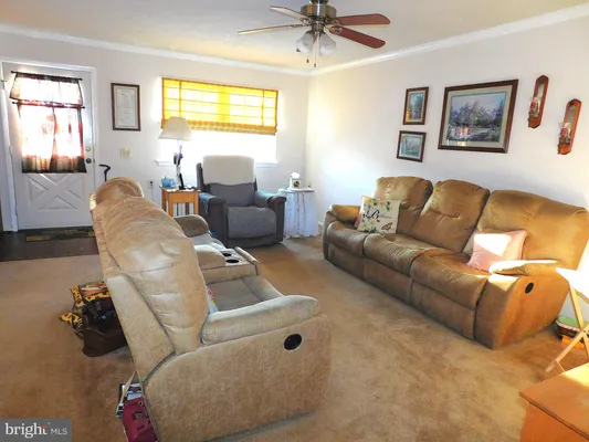 Property Slideshow image 3 of 21 | 7058 catalpa rd, Frederick, MD, 21703