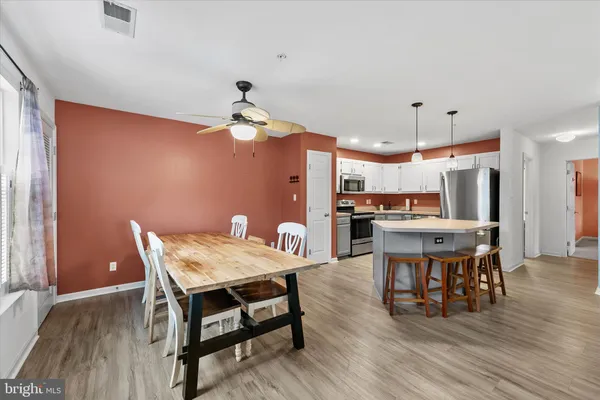 Property Slideshow image 2 of 40 | 11423 manklin creek rd unit 1, Ocean Pines, MD, 21811