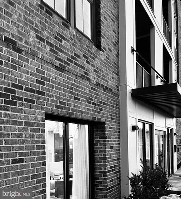 Property Slideshow image 2 of 42 | 78 old mill bottom rd n apt 209, Annapolis, MD, 21409