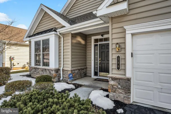 Property Slideshow image 3 of 48 | 288 founders way, Mechanicsburg, PA, 17050