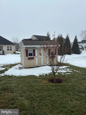 Property Slideshow image 3 of 21 | 10 harvest dr, Ephrata, PA, 17522