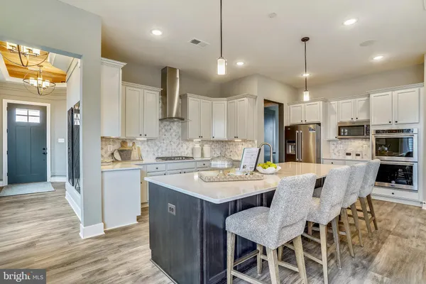 Property Slideshow image 3 of 34 | 192 highland way 32, Gettysburg, PA, 17325