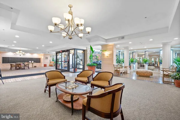 Property Slideshow image 2 of 22 | 15115 interlachen dr 3-716, Silver Spring, MD, 20906