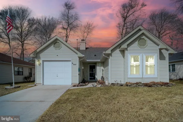 Property Slideshow image 3 of 7 | 116 lantern pl, Little Egg Harbor Twp, NJ, 08087