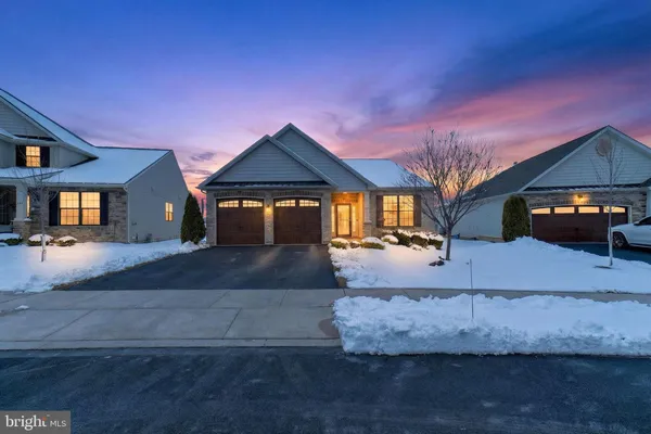 Property Slideshow image 2 of 36 | 3465 treeview dr, Emmaus, PA, 18049