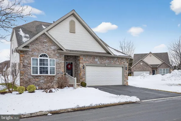 Property Slideshow image 2 of 55 | 2920 lifford ln, Macungie, PA, 18062