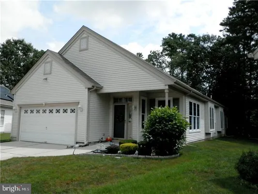 Property Slideshow image 3 of 3 | 7 dutchess ct, Southampton, NJ, 08088