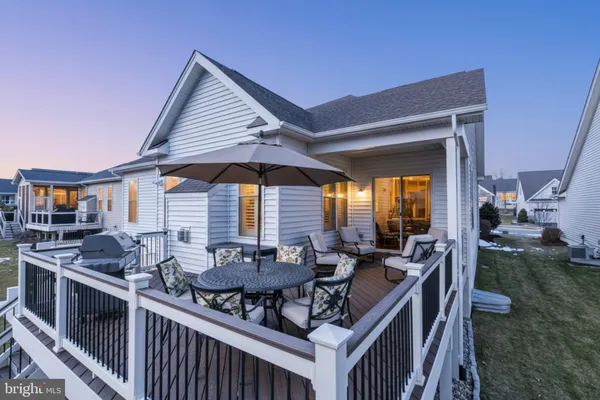 Property Slideshow image 3 of 27 | 6061 trotters point ln, Gainesville, VA, 20155