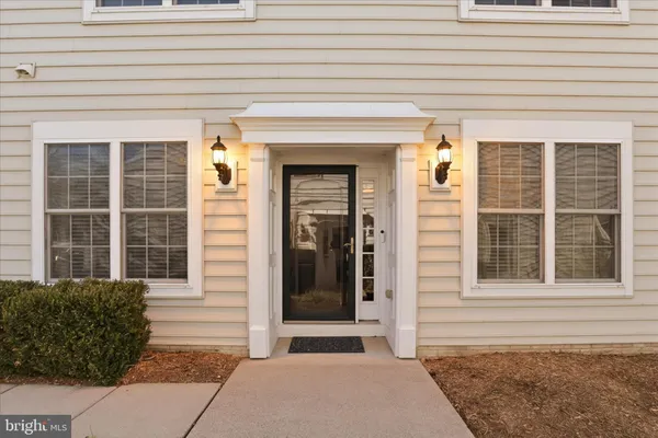 Property Slideshow image 3 of 57 | 44420 sunset maple dr, Ashburn, VA, 20147