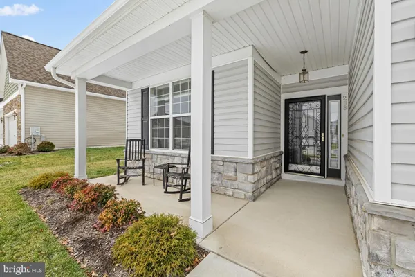 Property Slideshow image 2 of 33 | 268 n red haven ln, Dover, DE, 19901