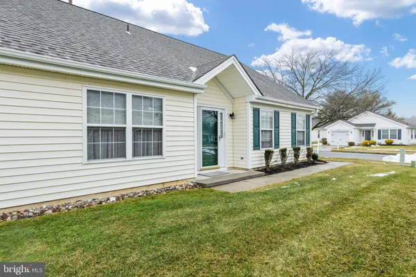 Property Slideshow image 3 of 26 | 36 grandview pl, Sewell, NJ, 08080