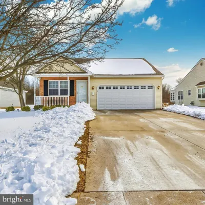 Property Slideshow image 2 of 32 | 241 gaunt dr, Mickleton, NJ, 08056