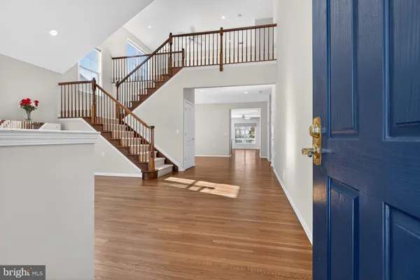 Property Slideshow image 2 of 26 | 21 globeflower ln, Princeton Junction, NJ, 08550