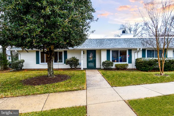 Property Slideshow image 2 of 33 | 3520 fiske ter 151-b, Silver Spring, MD, 20906