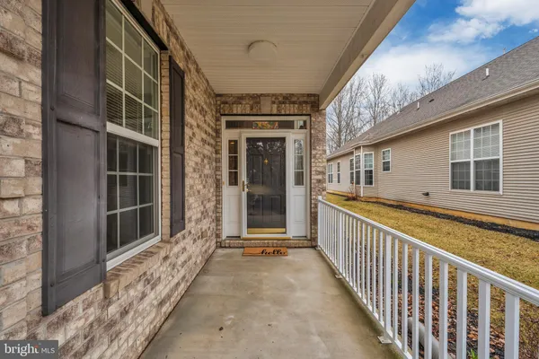 Property Slideshow image 2 of 34 | 14 highland ct, Swedesboro, NJ, 08085