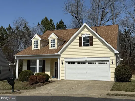 Property Slideshow image 2 of 25 | 11805 legacy woods dr, Fredericksburg, VA, 22407