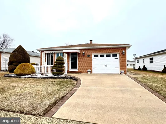 Property Slideshow image 2 of 26 | 16 tivoli st, Toms River, NJ, 08757