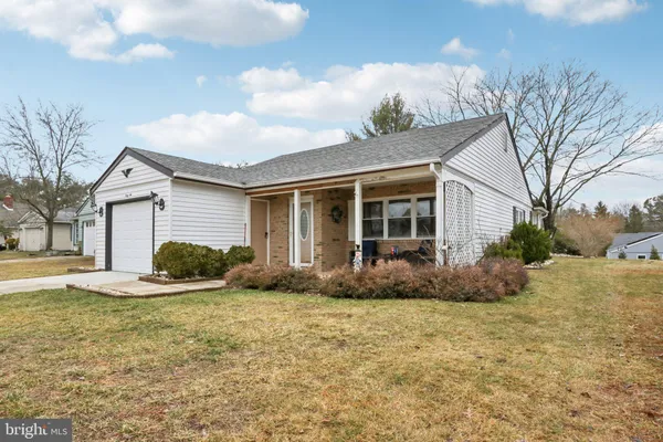 Property Slideshow image 2 of 35 | 46 gramercy pl, Southampton, NJ, 08088