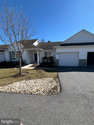 Property Slideshow image 2 of 24 | 131 foxmask turn, Glen Mills, PA, 19342