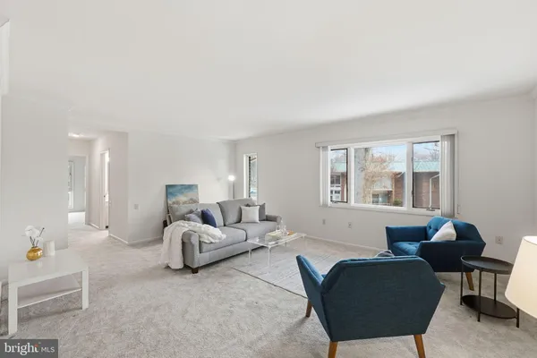 Property Slideshow image 2 of 27 | 3400 chiswick ct 48-2a, Silver Spring, MD, 20906