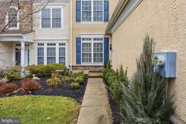 Property Slideshow image 3 of 80 | 377 primrose dr, Upper Gwynedd, PA, 19446