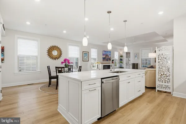 Property Slideshow image 2 of 40 | 2605 broadleaf dr, Frederick, MD, 21702