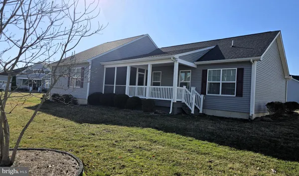 Property Slideshow image 2 of 2 | 267 nobles pond xing, Dover, DE, 19904